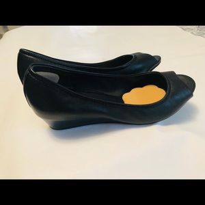 Cole Haan Open-toed Dress Shoe